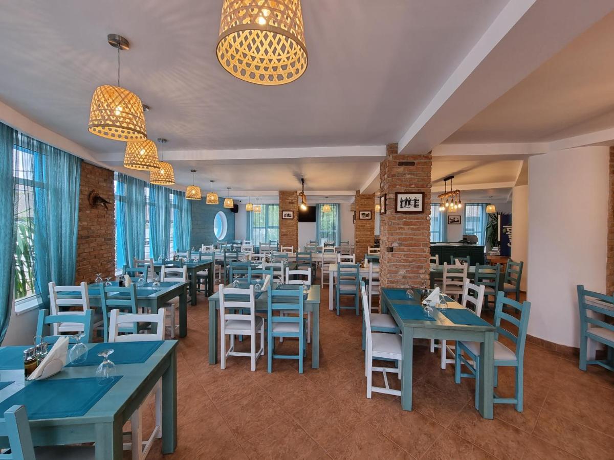 Hotel Sunrise Кришан Екстериор снимка